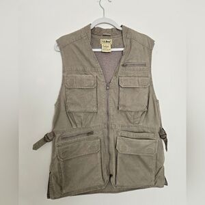 L.L.Bean Olive Tan Utility Vest multi-pocket vest for fishing hiking